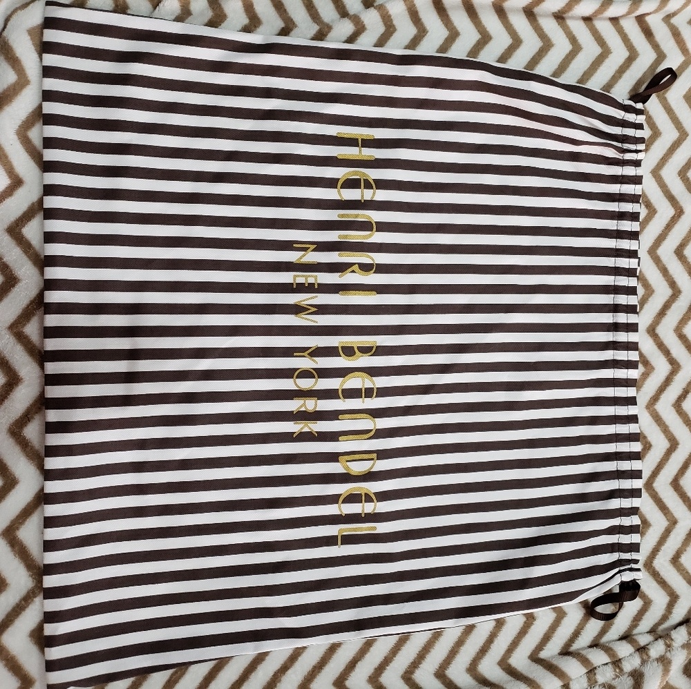 henri bendel extra large dust bag